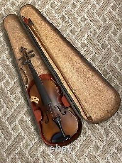 ANTIQUE VIOLIN NO LABEL / GSB Trademark Coffin Style Carrying Case