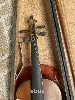 ANTIQUE VIOLIN NO LABEL / GSB Trademark Coffin Style Carrying Case