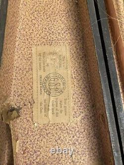 ANTIQUE VIOLIN NO LABEL / GSB Trademark Coffin Style Carrying Case