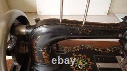 Antique / Vintage Cased Stoewer Princess Fiddle Base Sewing Machine