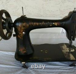 Antique Vintage Singer 1888 Fiddle Base Sewing Machine head Rose & Daisy Decals