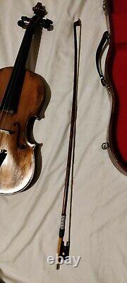 Antique violin 4/4