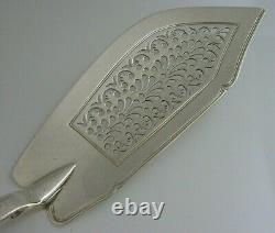 EARLY VICTORIAN SOLID STERLING SILVER FISH SERVER SLICE 1842 ANTIQUE 134g