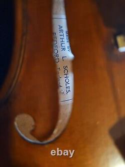 English VIOLIN 1922 A. D. ARTHUR L. SCHOLES #65 CASE BOWS