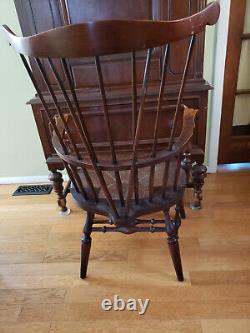 HH Vintage Nichols & Stone Windsor Fiddle Captain Arm Chair with Rush Seat