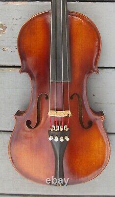 THE GULDAN Violin 4/4 by The Jackson- Guldan Violin Co. USA