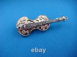 Unique 14k Yellow Gold Antique Violin Brooch Pendant 6.1 Grams 40.5 MM Long