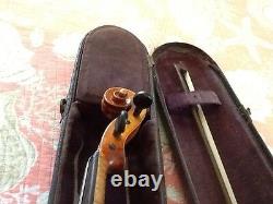 Vintage 1645 violin made in Cremona Germany by Ruggeri comes with case
