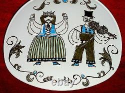 Vintage Figgjo Norway Turi Folk Art Queen Violin Triangular Plate Platter Dish