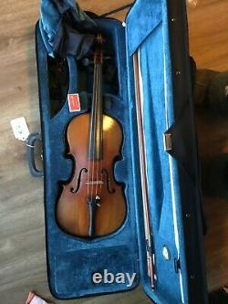 Vintage Full Size 4/4 Violin