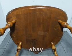 Vintage Nichols & Stone Windsor Fiddle Captain Maple Wood Colonial Arm Chair