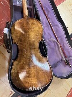 Vintage old 3/4 size kids Violin need work antique dark Brown