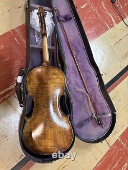 Vintage old 3/4 size kids Violin need work antique dark Brown