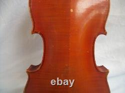 Violin 4/4 Copy of Antonius Stradivarius made in Cecho- Slowaskia Repair