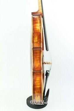 Violin, Stradivari Hellier Model 1679, labelled, antique, vintage, old, music