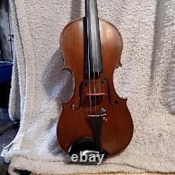 Violin used, old label, Italy