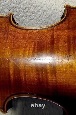 Violin used, old label, Italy