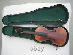 Vtg Copy of Antoniua Stradivarius Violin in Original Case