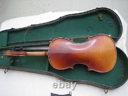 Vtg Copy of Antoniua Stradivarius Violin in Original Case