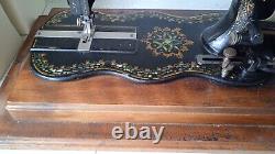 Antique / Vintage Cased Stoewer Princess Fiddle Base Machine À Coudre
