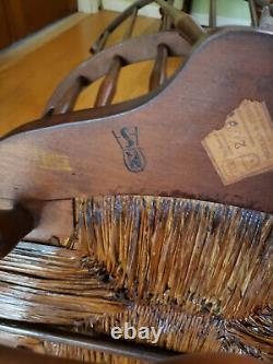 Chaise d'Armature de Capitaine Windsor Fiddle Vintage HH Nichols & Stone avec Siège en Jonc