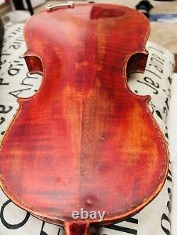 Copie d'un violon Stradivarius antique 4/4 marqué Anno 1716 avec étui en bois