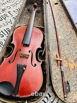 Copie d'un violon Stradivarius antique 4/4 marqué Anno 1716 avec étui en bois