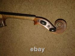 Full Size Vintage Très Antique Fine Old Violin