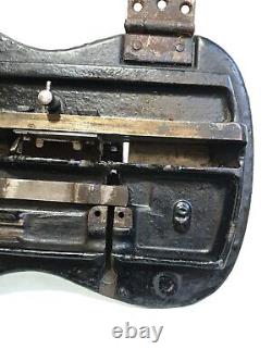 Machine à coudre Singer antique, base violon, incrustation 1872 pour pièces ou restauration
