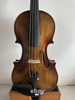 Modèle de violon Guarneri 4/4 avec dos en érable flammé, table en épicéa, style ancien fait à la main K4024