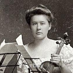 Photographie de carte de cabinet antique Olive Meade String Quartet Music ID Autograph NY