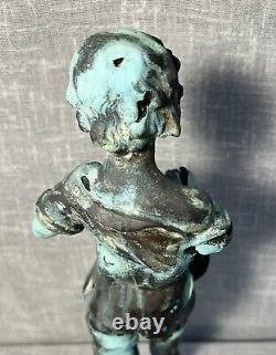 Statue en métal en style Art Nouveau français antique - Jeune garçon avec un violon