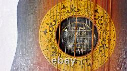 Ukelin en bois ancien vintage par Bosstone Co. Combinaison de violon/ukulélé avec archet