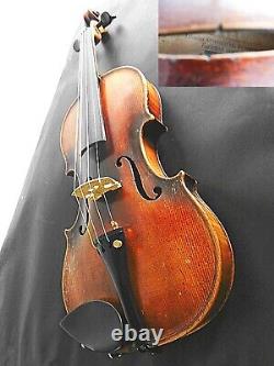 Un vieux violon 4/4 de taille normale a été restauré! République tchèque-Slovaquie