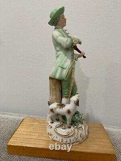 Vieux Vieil Allemand Sitzendorf Figurine De Porcelaine Homme Avec Violon Et Chien