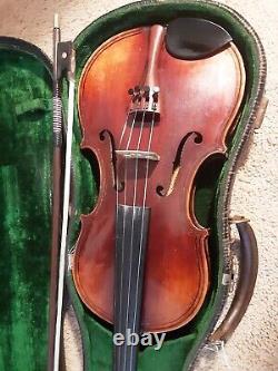 Vieux violon antique 4/4, violon vintage Giovan Paolo Maggini, regardez la vidéo.