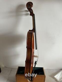 Violon 4/4 modèle Guarneri 1PC en érable flammé massif avec table en épicéa fait main K4166