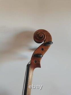 Violon 4/4 modèle Guarneri en érable flammé massif dos en épicéa fait main 4149