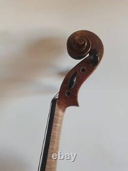 Violon 4/4 modèle Guarneri en érable flammé massif, table en épicéa, fait main 4150