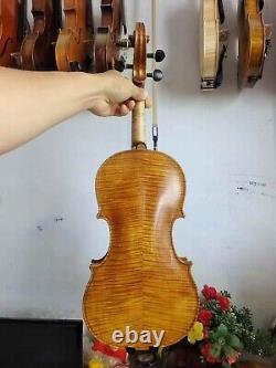 Violon 4/4 modèle Guarneri en érable flammé massif, table en épicéa, fait main, numéro 1