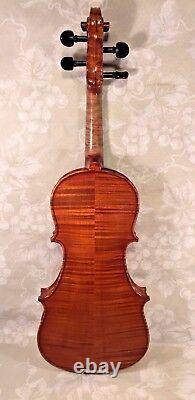 Violon OVH Wang - Le violon du maître danseur avec étiquette détachée de 2008/2011 et archet non marqué.