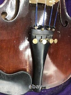 Violon Vintage Fin 1800 Avec Grande Prominence Et Une Pièce Dos. Son Vibrant