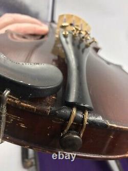 Violon Vintage Fin 1800 Avec Grande Prominence Et Une Pièce Dos. Son Vibrant