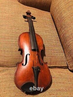 Violon copie d'Antonio Stradivarius avec étui en bois de W. E Hills & Sons de Londres et archet